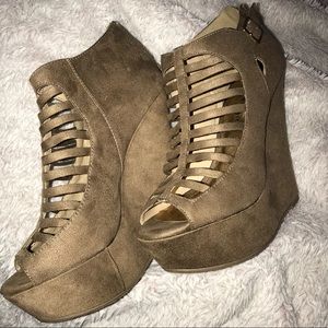 Steve Madden - Madden Girl wedges